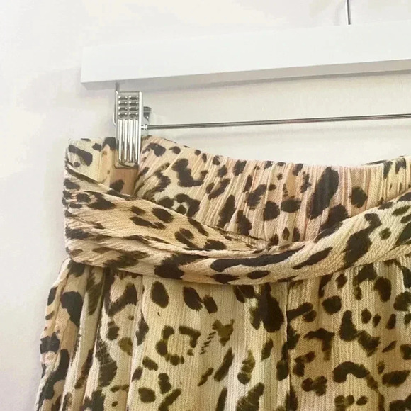 Free people leopard casual pants small - Picture 2 of 5